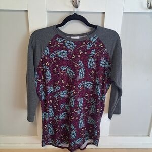 LuLaRoe Randy Raglan Sleeve Top – Size Medium
